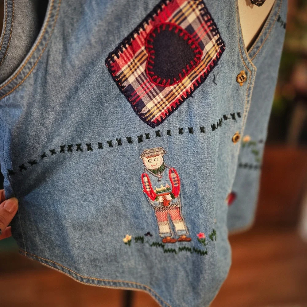Talk of America Denim Vest Vintage 90s‎ Embroidered Patchwork Country Boho Large